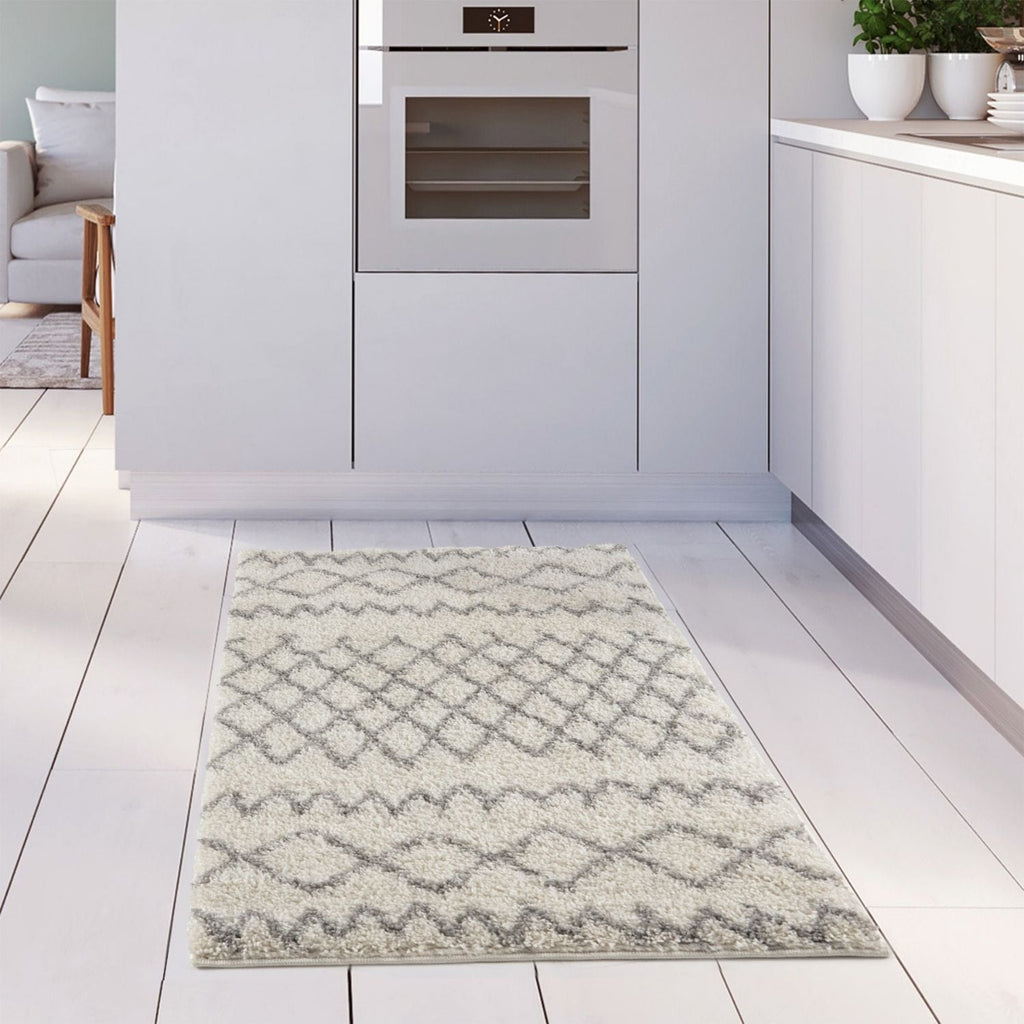 Moroccan Ivory Grey Shaggy Rug | 900