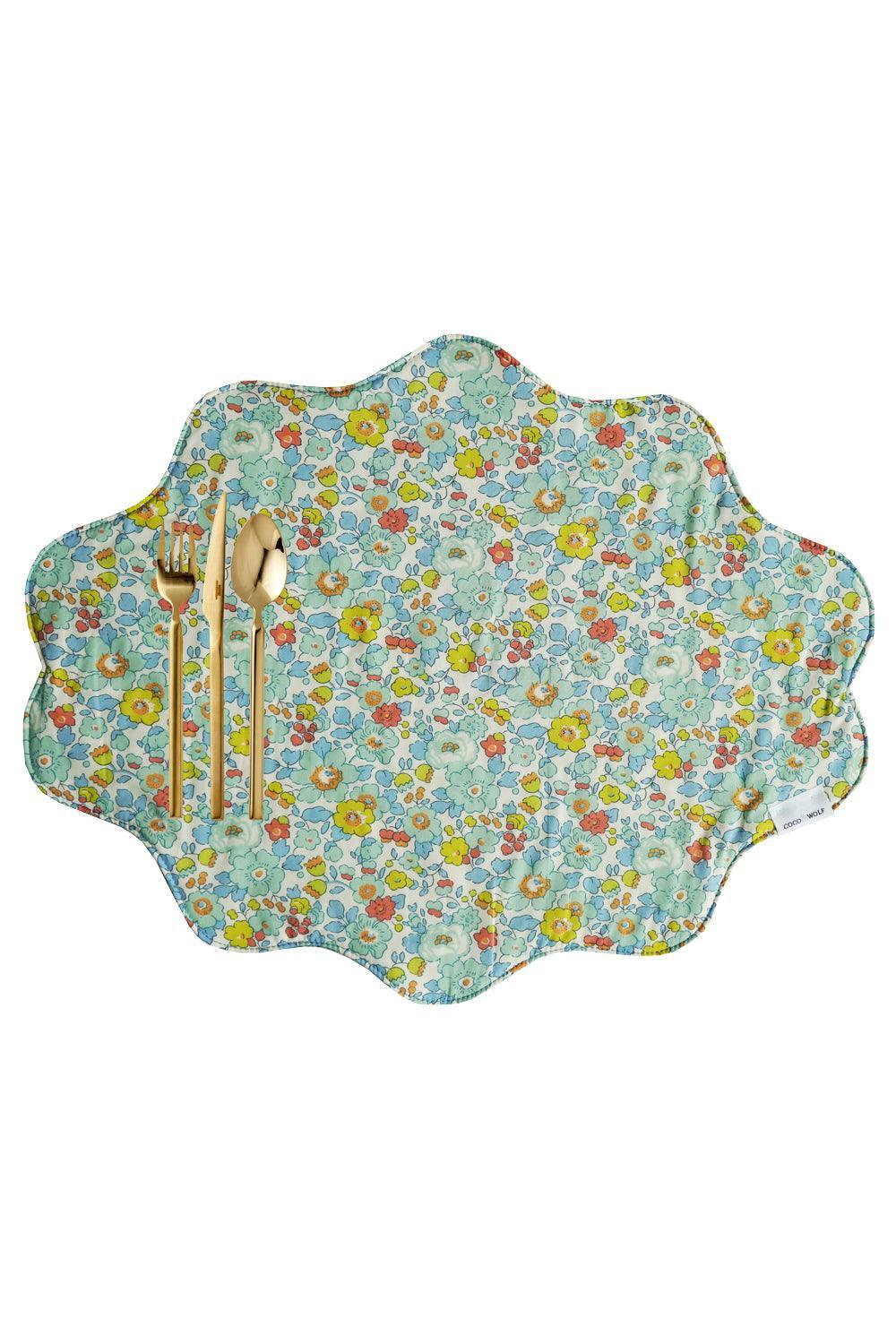 Reversible Wavy Placemat made with Liberty Fabric STRAWBERRY THIEF & BETSY SAGE